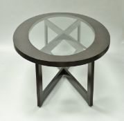 A modern lacquered dining table and chairs by M Brasil,