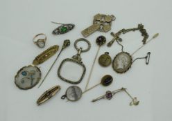 A collection of Victorian and later gold,