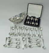 A cased set of six George V silver teaspoons of plain "Rat Tail" form (Sheffield 1935),