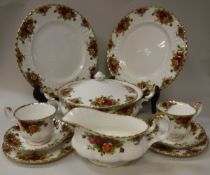 A Royal Albert bone china "old country roses" tea/dinner service comprising twelve plates,