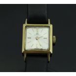 An 18 carat gold cased Bucherer ladies wristwatch,