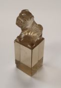 A Chinese glass pug seal 7 cm in height