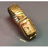 A 9 carat gold cased wristwatch,