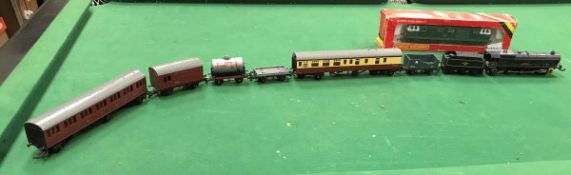 A collection of Triang model railway items including Princess Elizabeth 462 loco and tender,
