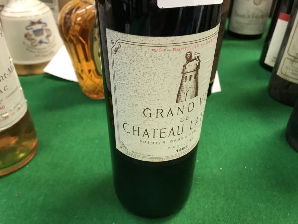 One bottle Château Latour Grand Vin de ..... - Image 4 of 4