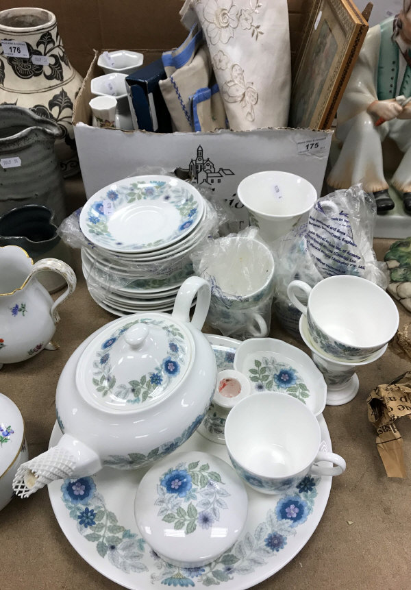 A Wedgwood "Clementine" part tea service comprising cake plate, teapot, eight cups,