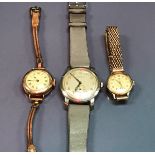 A Cyma Cymaflex ladies gold cased wristwatch with 9 carat gold mesh strap,