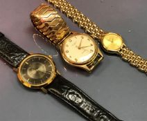 An Ingersoll gold plated cased wristwatch with expanding bracelet,