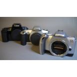 Canon EOS 1000F body,