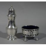 A silver sugar castor, Birmingham 1947, approximately 3oz,