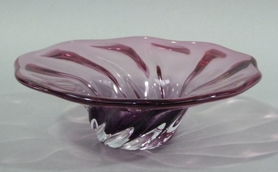 An art glass amethyst coloured shaped circular bowl, 28.