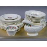 A Wedgewood tapestry tableware 27 pieces