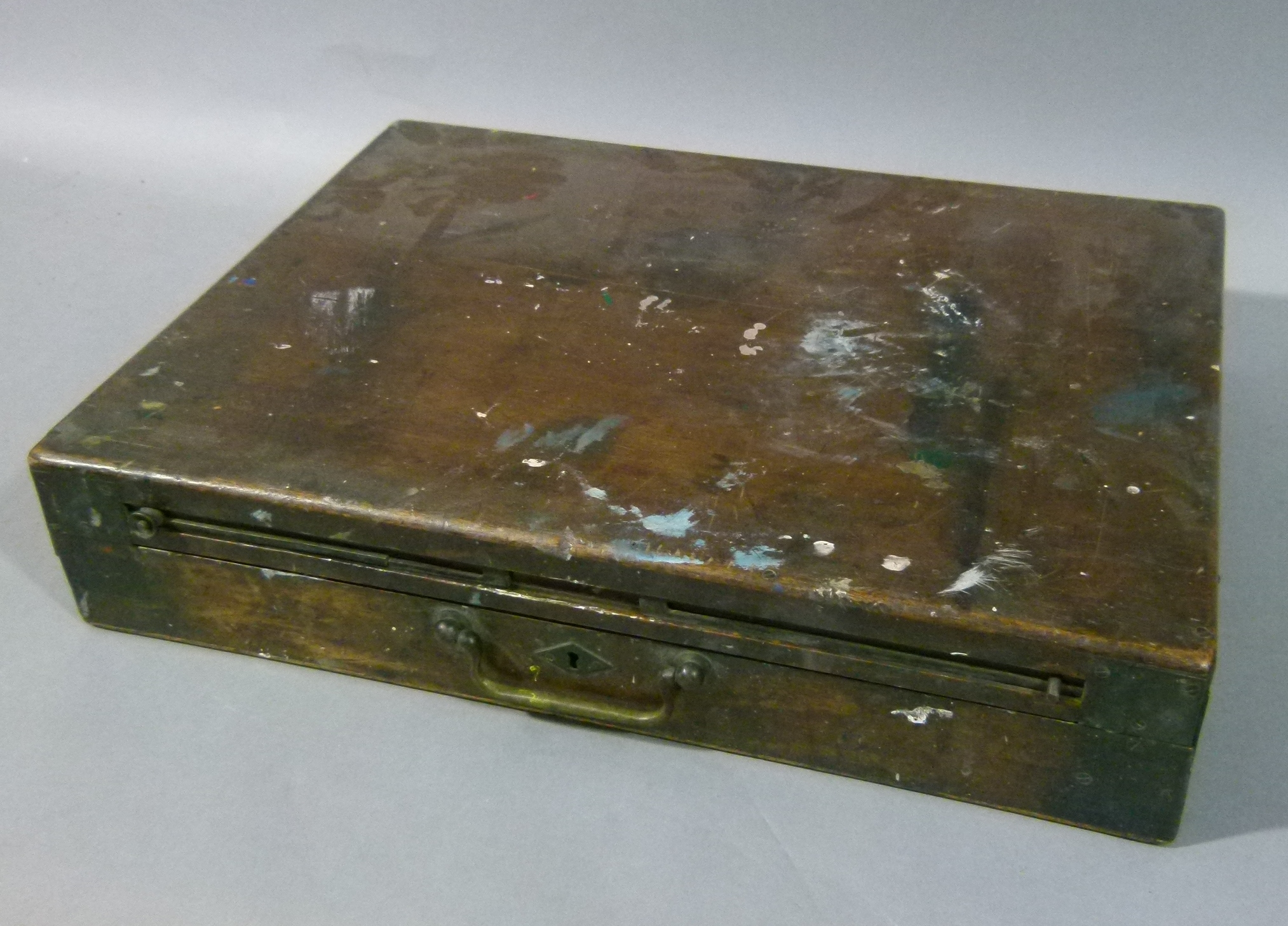 A Victorian mahogany artist's box with sliding sections to front, brass handle, 45cm wide - Image 2 of 2