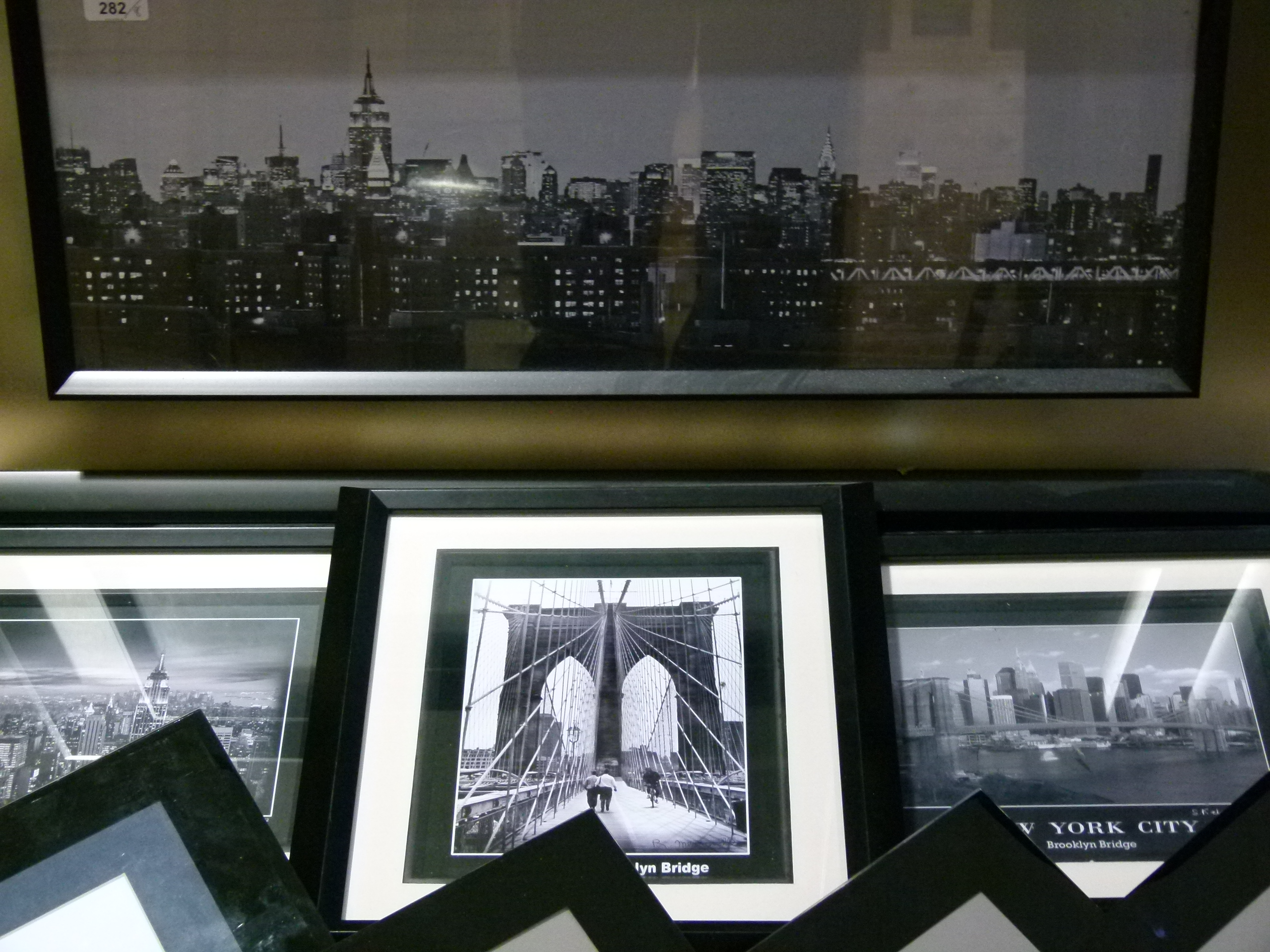 Eight framed pictures of New York skyline - Image 2 of 3