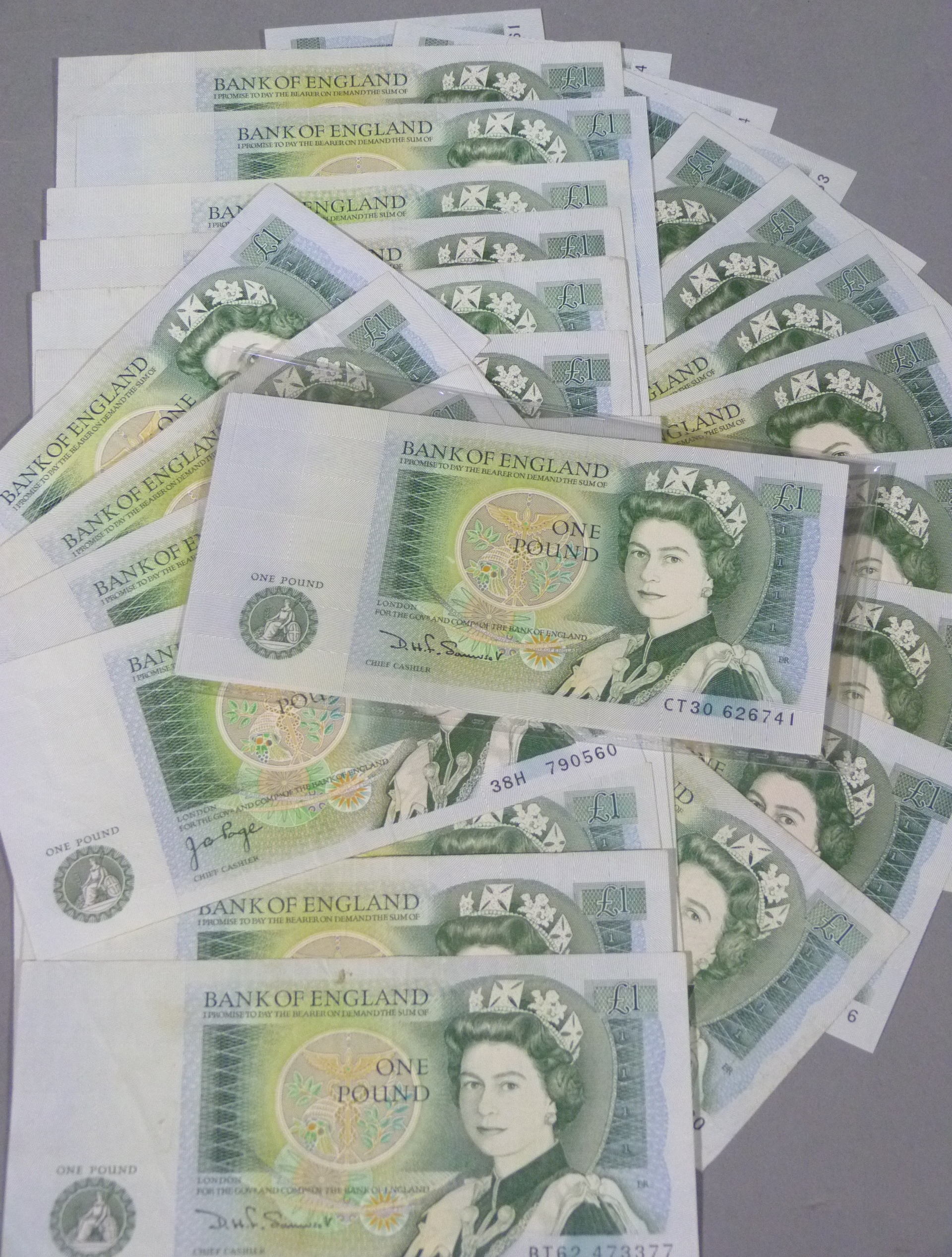 Bank of England 29 x green one pound notes, Page and Somerset, average GVF plus 5 x consecutively