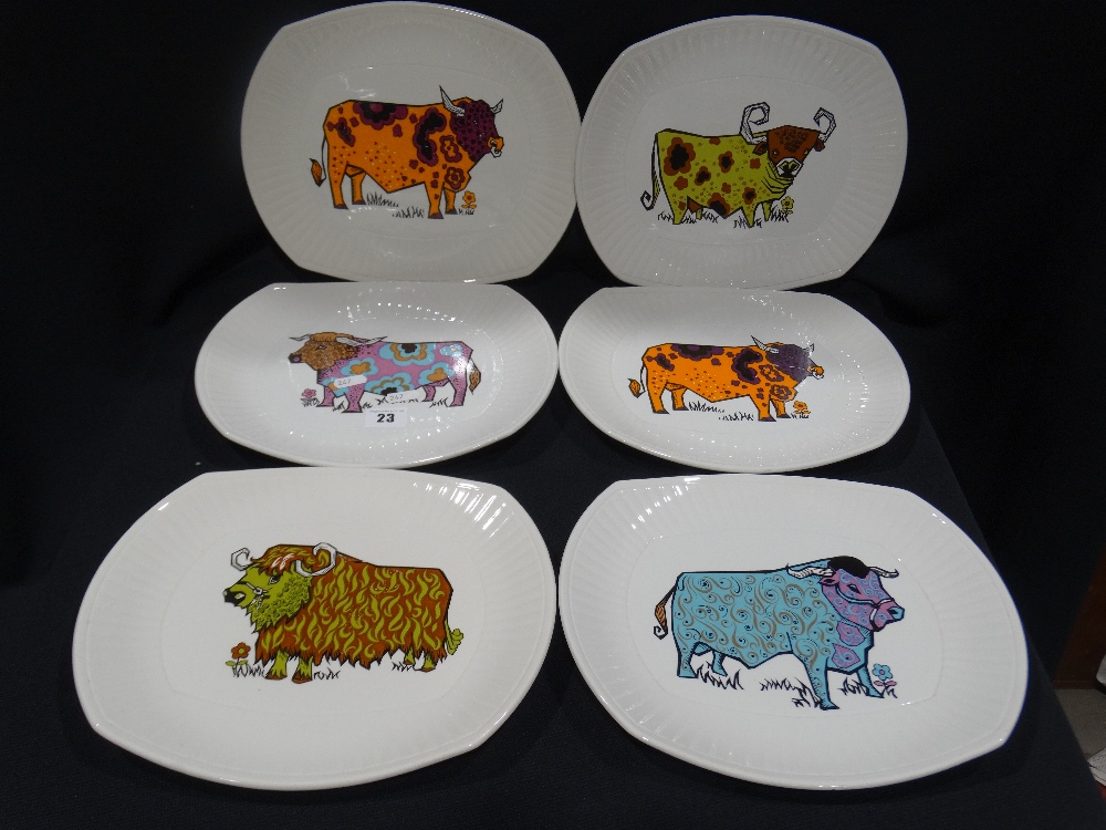 Six English Ironstone Pottery Ltd Beefeater Pattern Dinner Plates