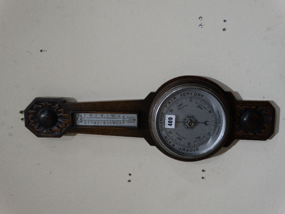 An Early 20th Century Oak Cased Aneroid Wall Barometer