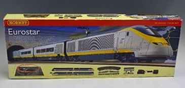 OO Gauge Hornby R1071 'Eurostar' Train Set boxed in good condition