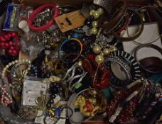 Large selection of costume Jewellery to include necklaces, rings, bracelets and more (Quantity) Box
