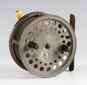 Hardy The Super Silex Salmon Reel: 4.25" diameter wide drum alloy casting reel, twin black