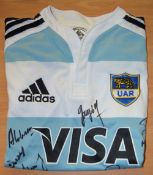 Argentina rugby team signed replica jersey: autographed by the Argentinian team in 2017, in VG