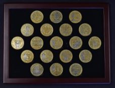 Stunning collection of 22ct gold / silver plate medallions all featuring Manchester United record 19