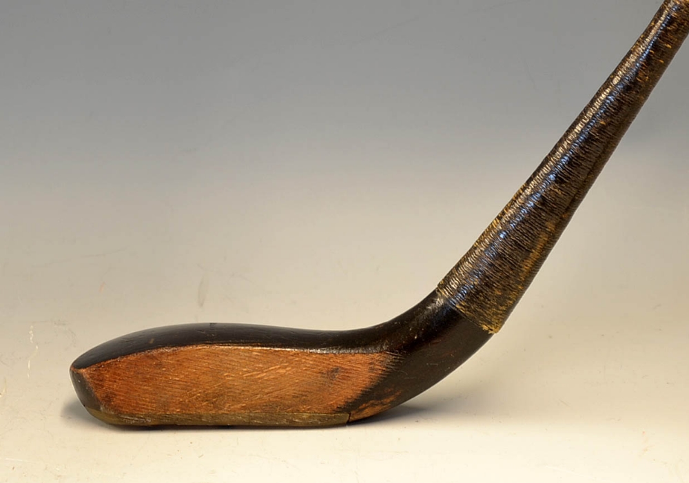 Tom Dunn longnose beech wood curved face driver c.1880 - retaining most of the fine original light - Image 2 of 3