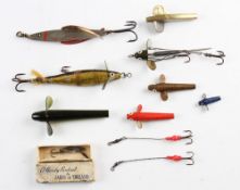 9x assorted Hardy lures - including Model fly minnows, reflex , swimmer baits, pennell, spratt at et