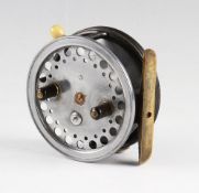 Hardy The Super Silex Salmon Reel: 3.75" diameter wide drum alloy casting reel, twin black