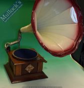 ‘Dulcephone’ Gramophone with Horn marked ‘with new Crescendo sound box’, with no apparent