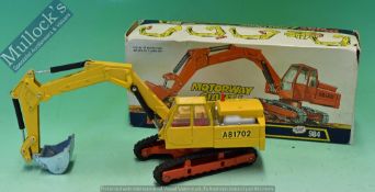 Dinky Toys Atlas Digger Diecast Model 984 Motorway giant! in original box (box has marks and