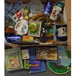 Mixture of Golfing Items includes Plates, Mugs, advertising cans, figurines, jigsaw, snow dome,