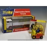 Dinky Toys Mercedes Benz Truck 940 in white and red, appears in good condition with original box