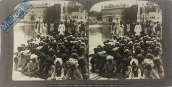 India & Punjab – Stereoview Schoolboys at Amritsar - A vintage stereograph photograph by Underwood &