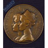 Nurse Edith Cavell And Marie Depage 1915 Large medallion Obverse Portraits of Nurse Edith Cavell and