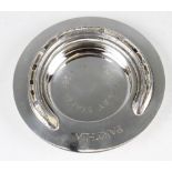 Unique 1959 Derby Winner polished racing plate mounted on Silver Dish – the dish engraved ‘