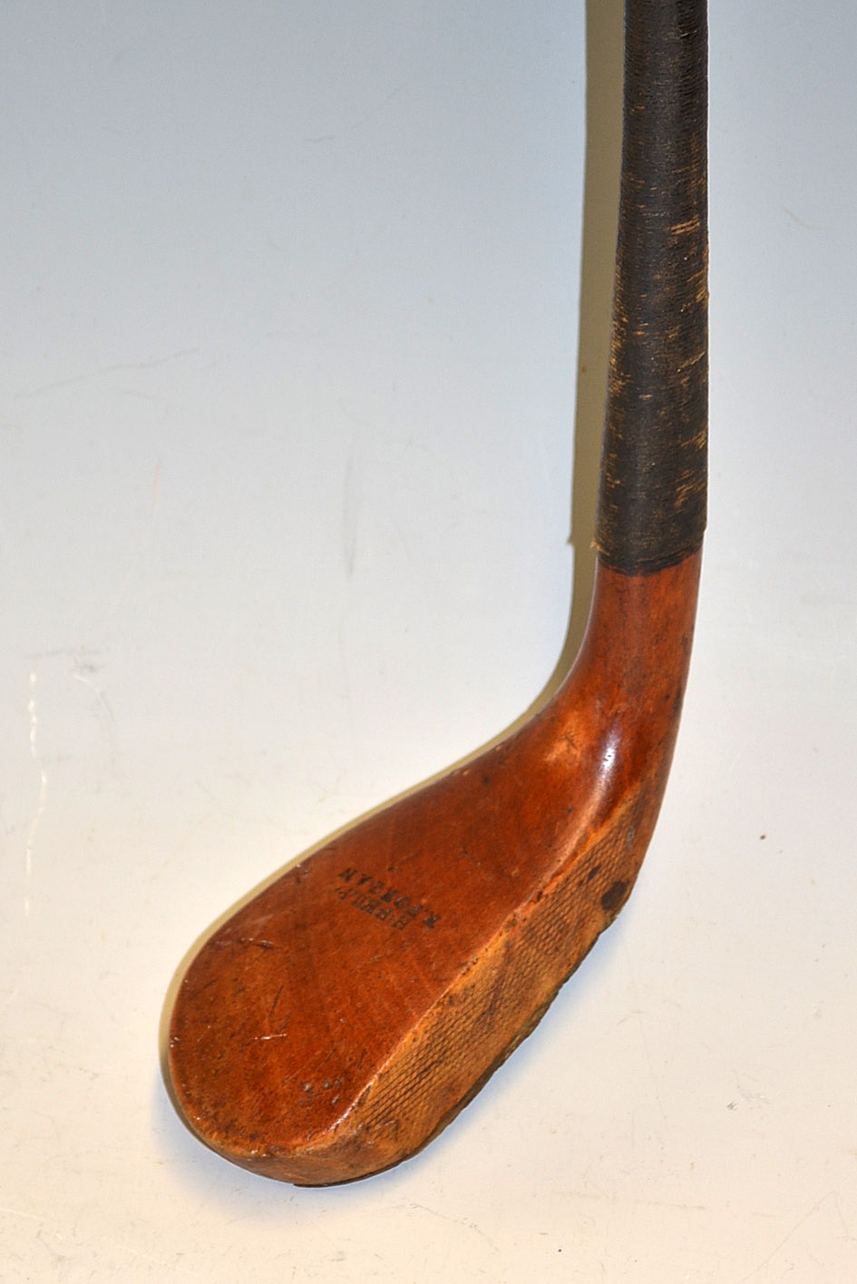 Rare and unique double stamped H. Philp/R Forgan longnose commemorative putter c.1895 – c/w makers - Image 2 of 3