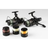 Pair of Shimano Aero GT Baitrunner 6010 carp reels: twin handle, 4 bearings, free spool, rear drag