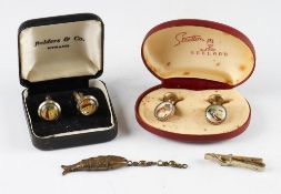 Fishing related cufflinks, Stratton cufflinks glass fronted with fishing fly in each together with