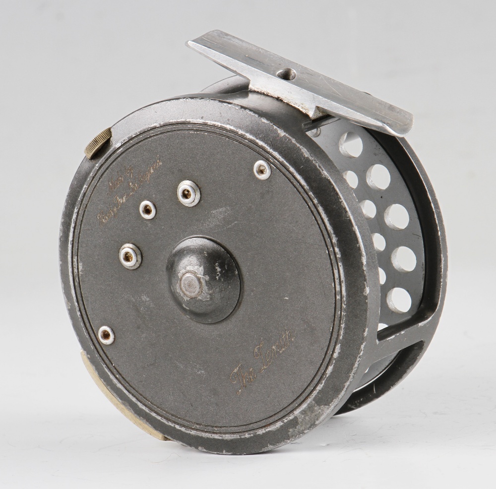 Hardy “The Zenith” alloy wide drum fly reel and spare spools (3): 3 3/8” dia - small smooth alloy - Image 3 of 3