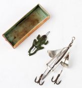 “Small vintage Frog fishing bait and large alloy crocodile dead bait mount– green painted frog c/w