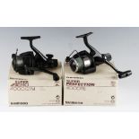 Pair of Shimano reels: 4000 Super Aero GTM with twin handles, 6.2.1 gear ratio and papers in MOB and