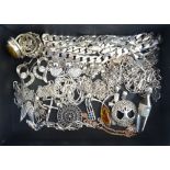 GOOD SELECTION OF SILVER JEWELLERY including various pendants and chains, rings, bracelets and a