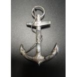 VICTORIAN AGATE SET SILVER ANCHOR BROOCH the unmarked silver brooch set with grey banded agate