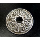 JOHN HART 'IONA' SILVER CIRCULAR BROOCH with Celtic knot design, Edinburgh 1964, 2.8cm diameter