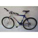 TREK 800 SINGLE TRACK MOUNTAIN BIKE with quick release wheels, Shimano V brakes and Shimano 24 speed