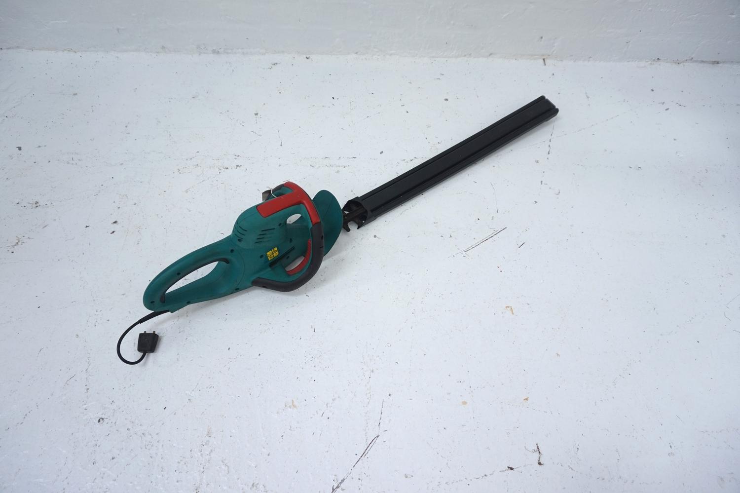 BOSCH ELECTRIC HEDGE TRIMMER model AHS 600-24St, with a 66cm blade