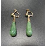 PAIR OF JADE COLOURED HARDSTONE DROP EARRINGS in fourteen carat rose gold mounts