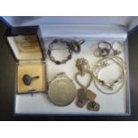 SELECTION OF VINTAGE SILVER JEWLLERY including gem set and marcasite rings, a pair of cufflinks, a