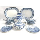 MIXED LOT OF BLUE AND WHITE CERAMICS including three Royal Doulton graduated jugs, Wedgwood Willow